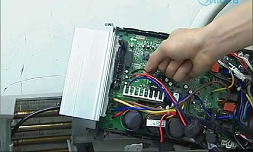 新民美的空调电话是多少